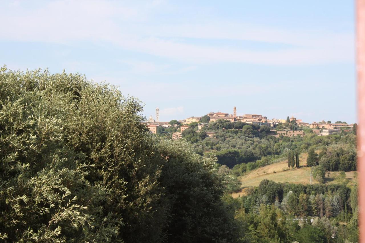 La Torre Di Caprera Apartment Siena Exterior foto